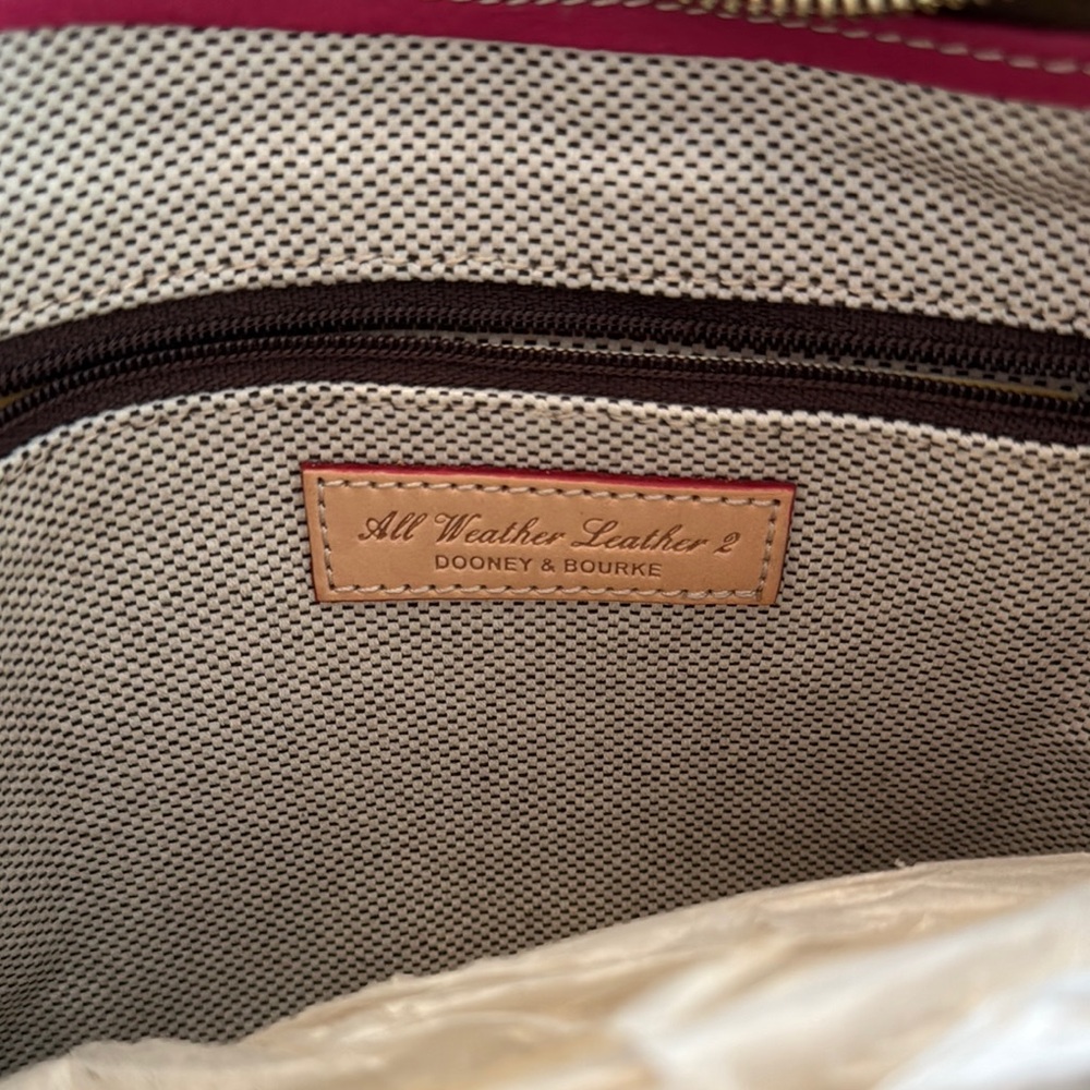 NWT Dooney & Bourke Small O-Ring Slouch Bag Fuchsia and Tan Leather - Picture 10 of 16